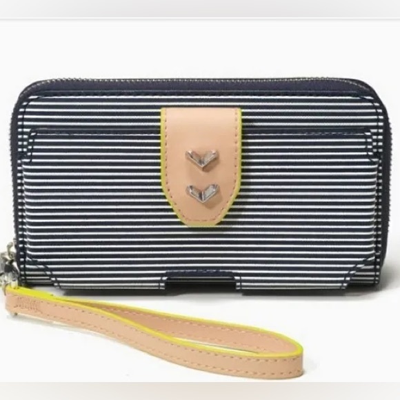 Stella & Dot Handbags - STELLA&DOT Madison tech wallet wristlet, navy/white stripe